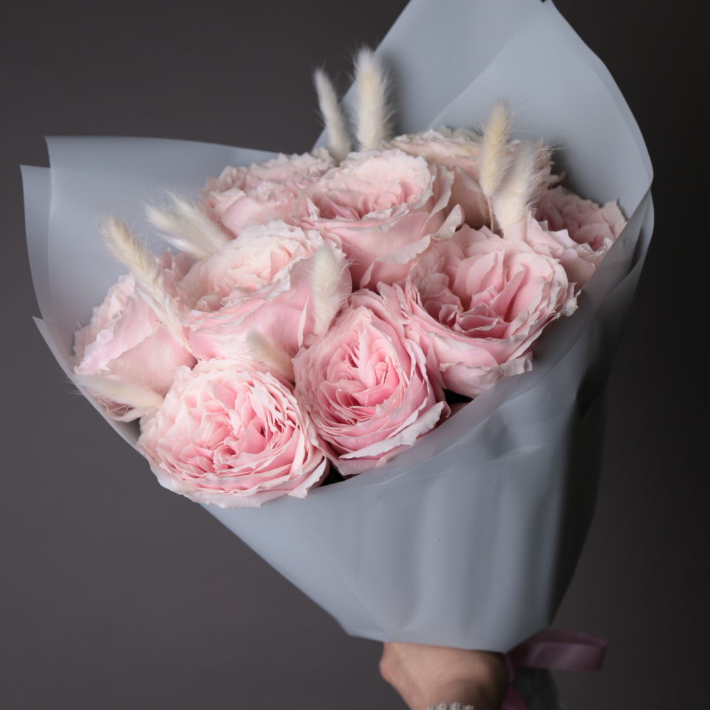 Монобукет пионовидные розы Tsumugi